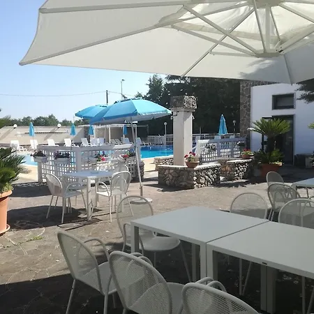Corallo Country & Hotel Noci