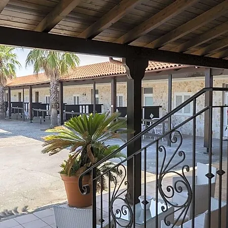 Corallo Country & Hotel Noci